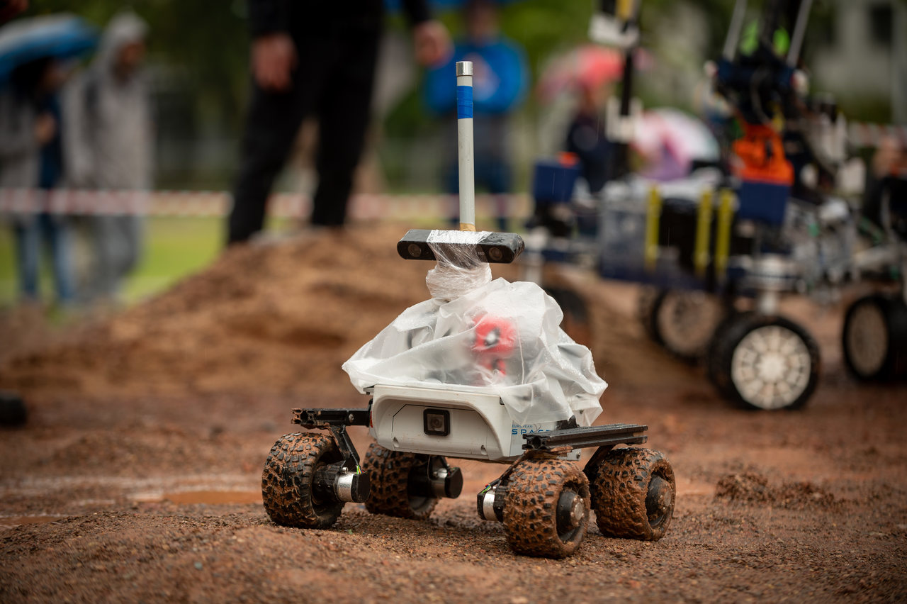 Leo Rover in a protective cover at the ERC 2022