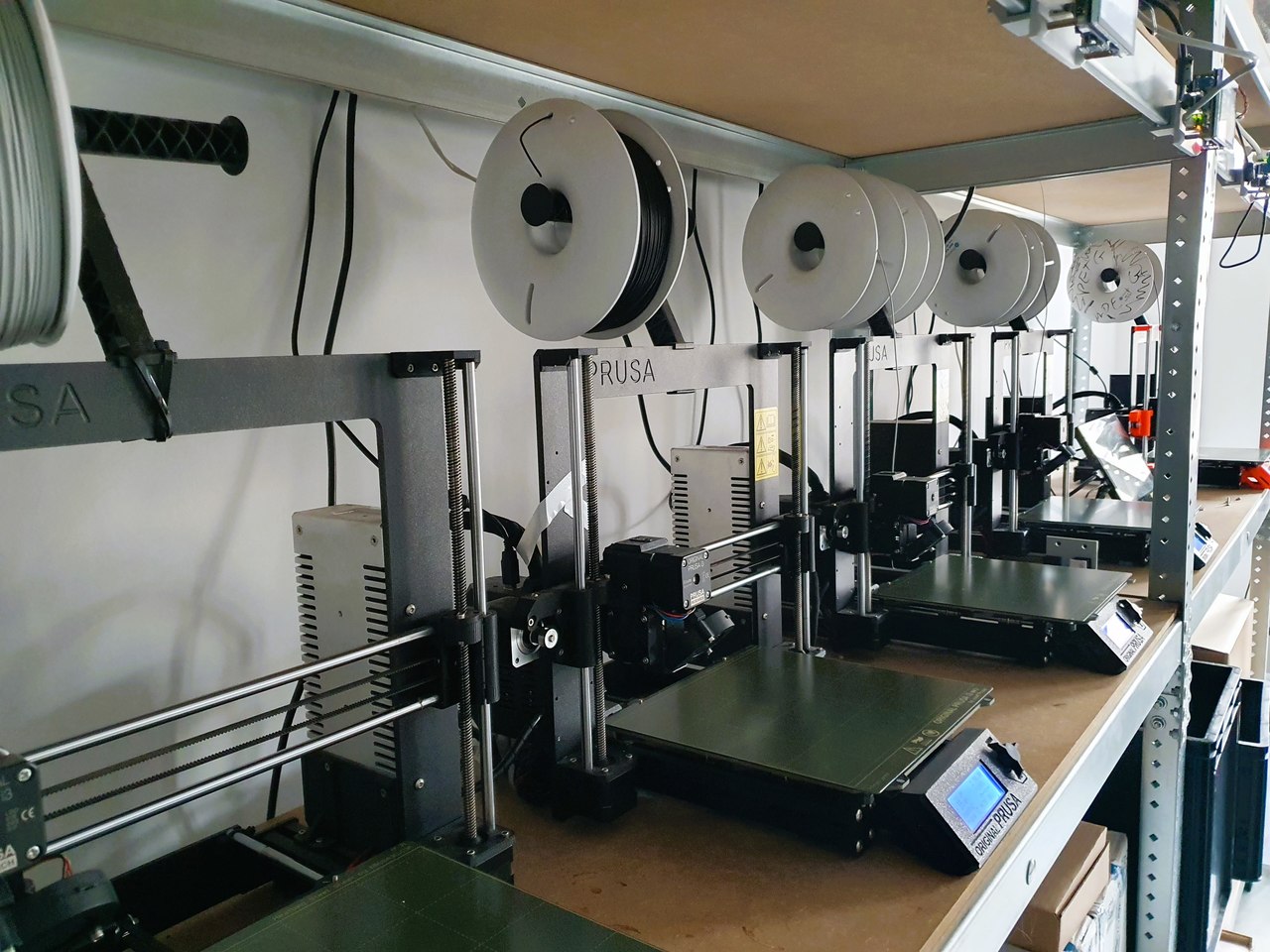 3D printers at Leo Rovers